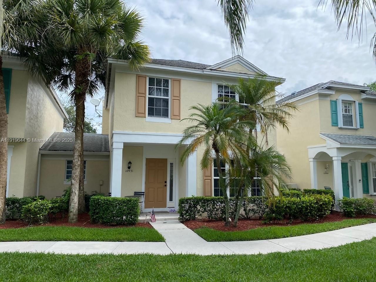 10931 Jewel Box Ln, Tamarac, FL 33321 Photo