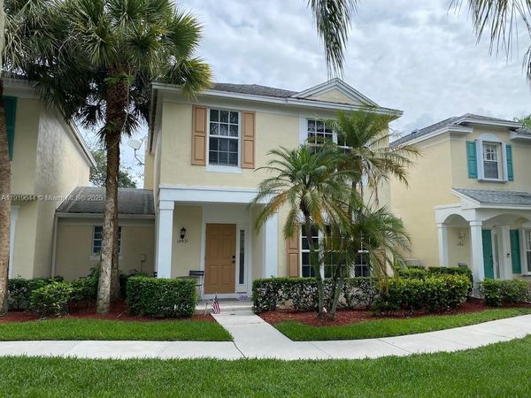 10931 Jewel Box Ln, Tamarac, FL 33321