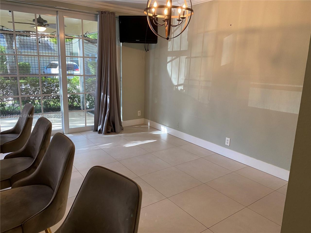 10931 Jewel Box Ln, Tamarac, FL 33321 Photo