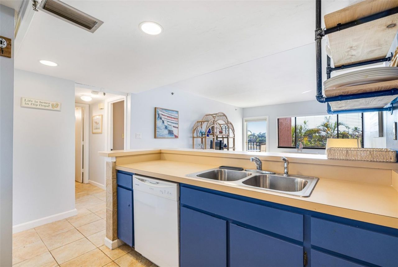 3160 Matecumbe Key Road, Unit 221, Punta Gorda, FL 33955 Photo