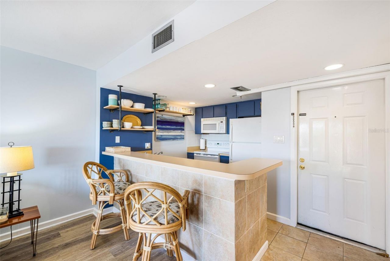 3160 Matecumbe Key Road, Unit 221, Punta Gorda, FL 33955 Photo