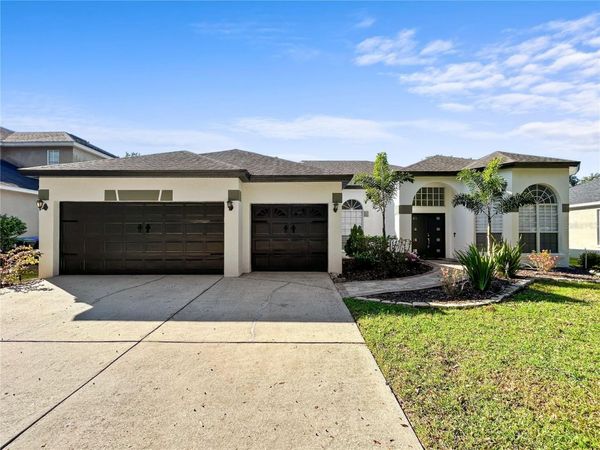 10122 NEWINGTON DRIVE, ORLANDO, FL 32836
