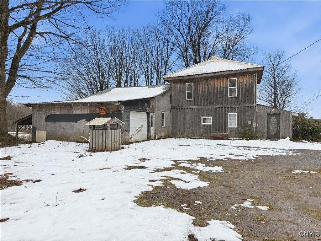 729 County Route 15, Lacona, NY 13083 Main Photo