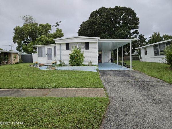 112 Barefoot Trail, Port Orange, FL 32129