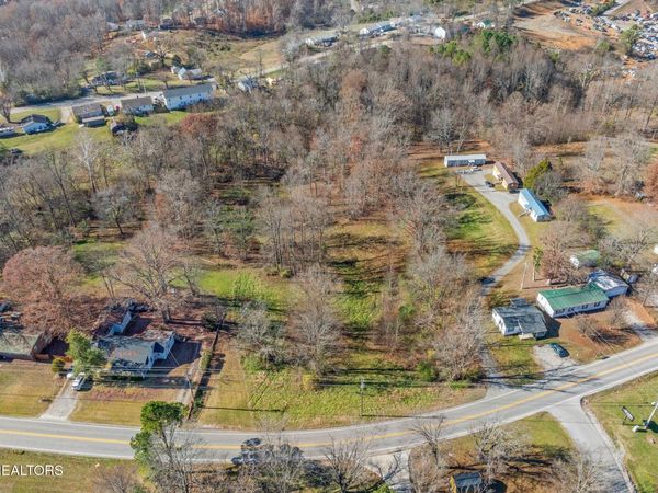 2 AC Dodson Branch Rd, Cookeville, TN 38501