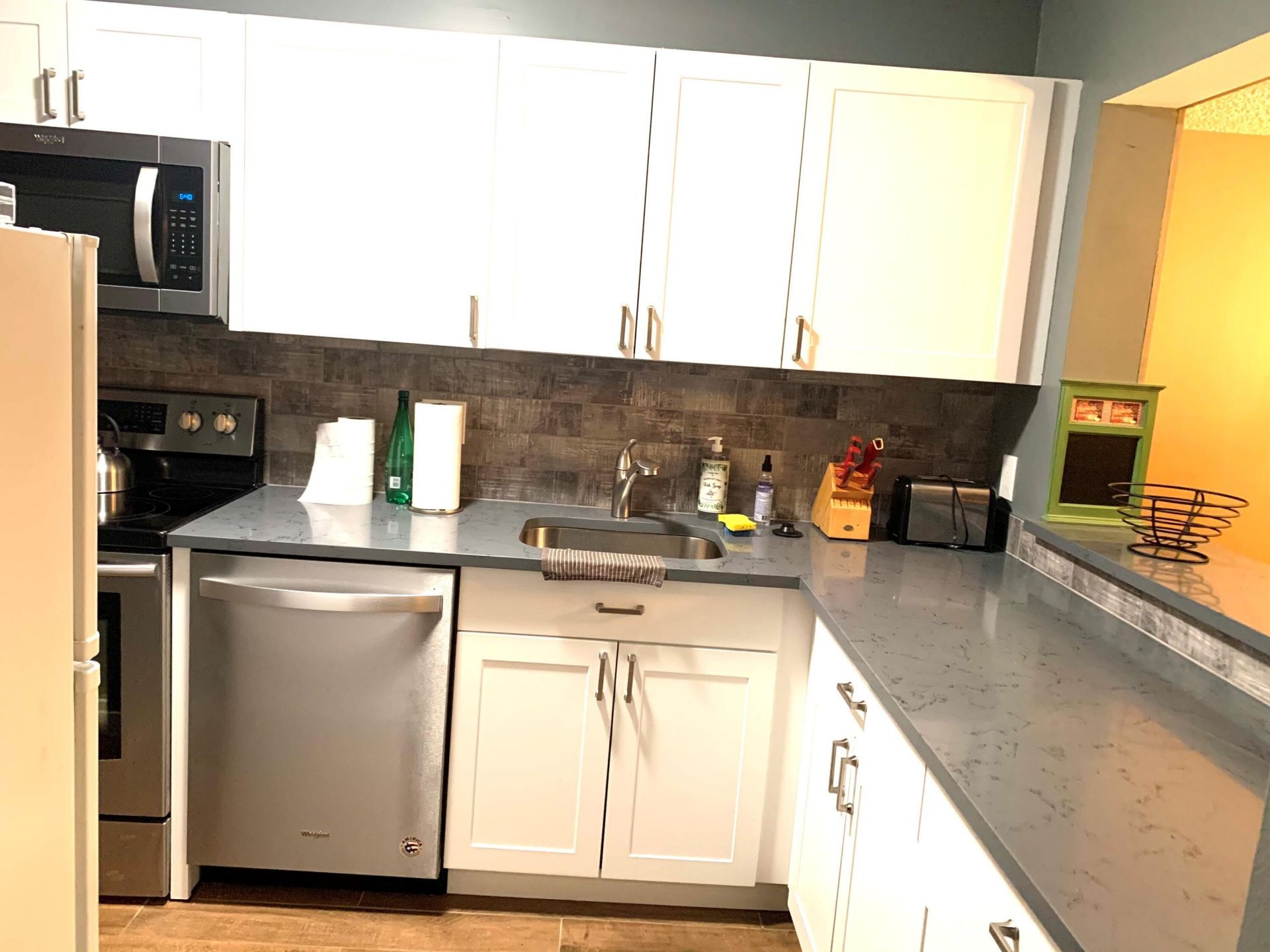 2820 Tennis Club Drive, Unit 302, West Palm Beach, FL 33417 Photo