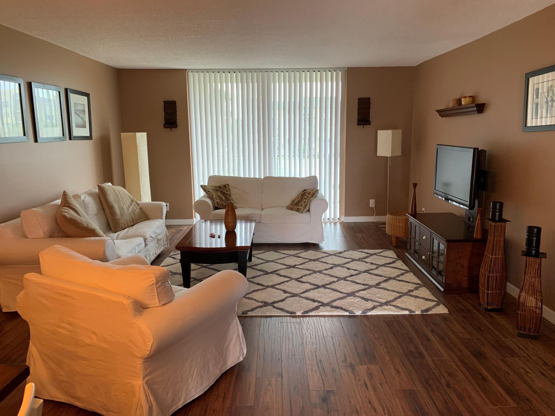 2820 Tennis Club Drive, Unit 302, West Palm Beach, FL 33417 Photo