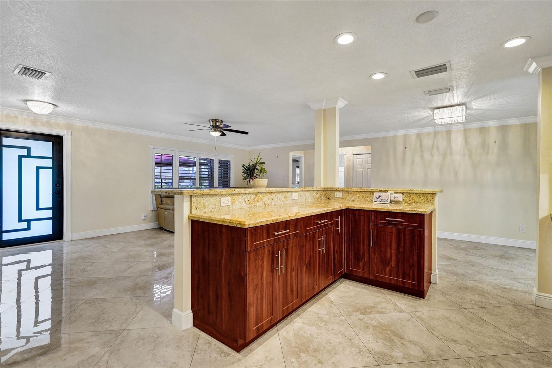 10216 NW 83rd Street, Tamarac, FL 33321 Photo