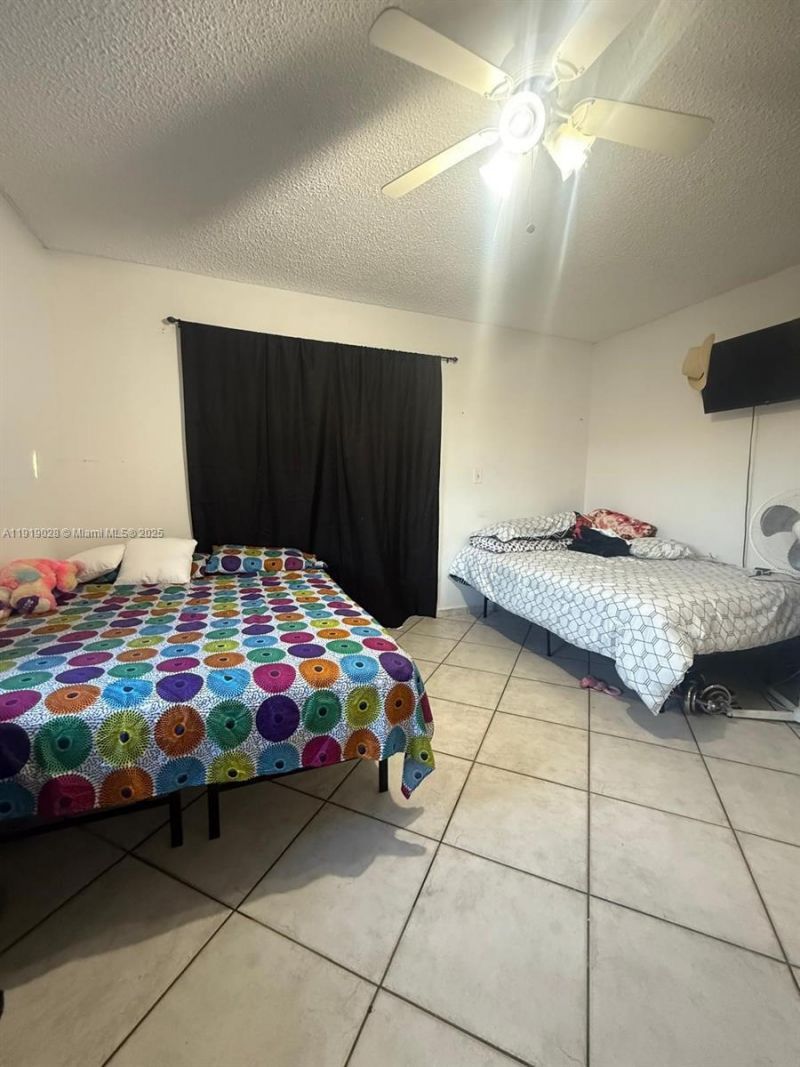 11136 SW 5th St, Sweetwater, FL 33174 Photo