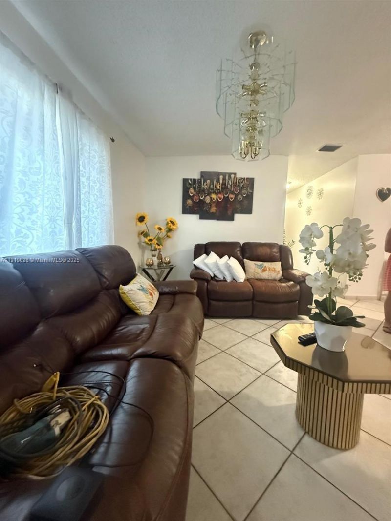 11136 SW 5th St, Sweetwater, FL 33174 Photo