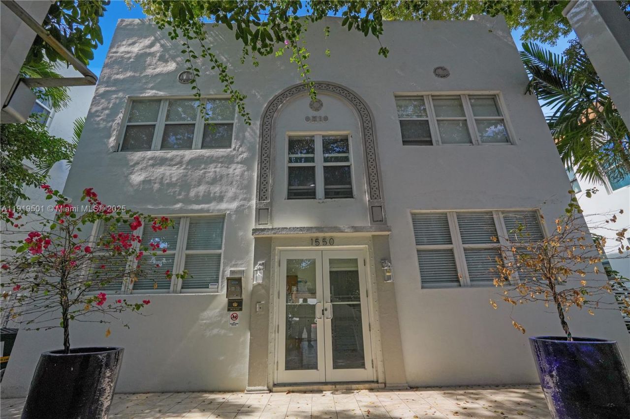 1550 Drexel Ave, Unit 208, Miami Beach, FL 33139 Photo