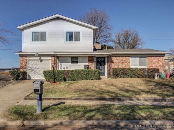 16605 E Admiral Boulevard, Tulsa, OK 74116