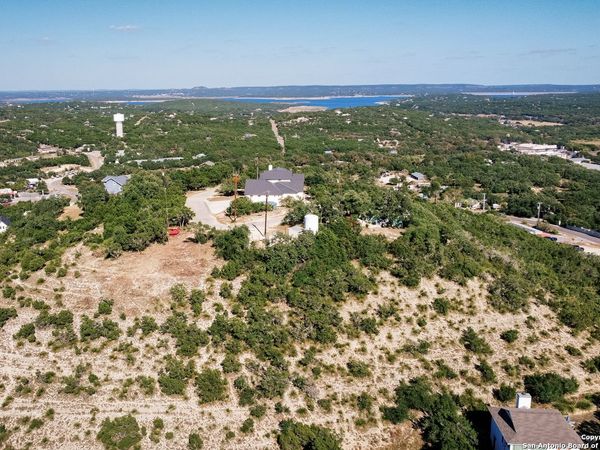 354 Ledgeview Drive, Canyon Lake, TX 78133