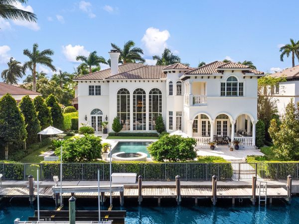 853 Harbour Isle Place, North Palm Beach, FL 33410