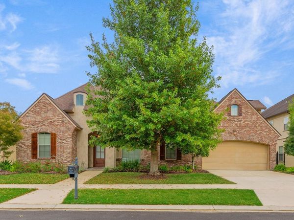 107 S Montauban Drive, Lafayette, LA 70507