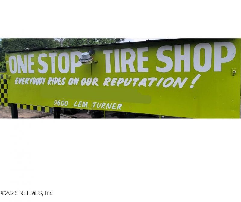 9600 Lem Turner Road, Jacksonville, FL 32208 Photo