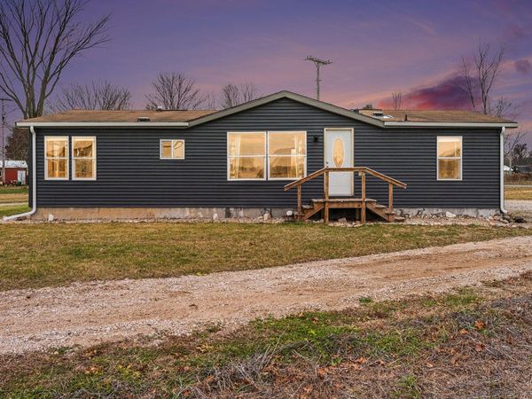 12901 Millers Mill Road, Constantine, MI 49042