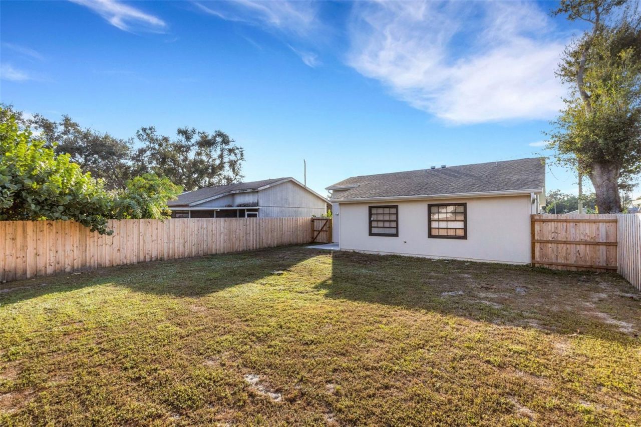 1550 N Pompano Avenue, Sarasota, FL 34237 Photo