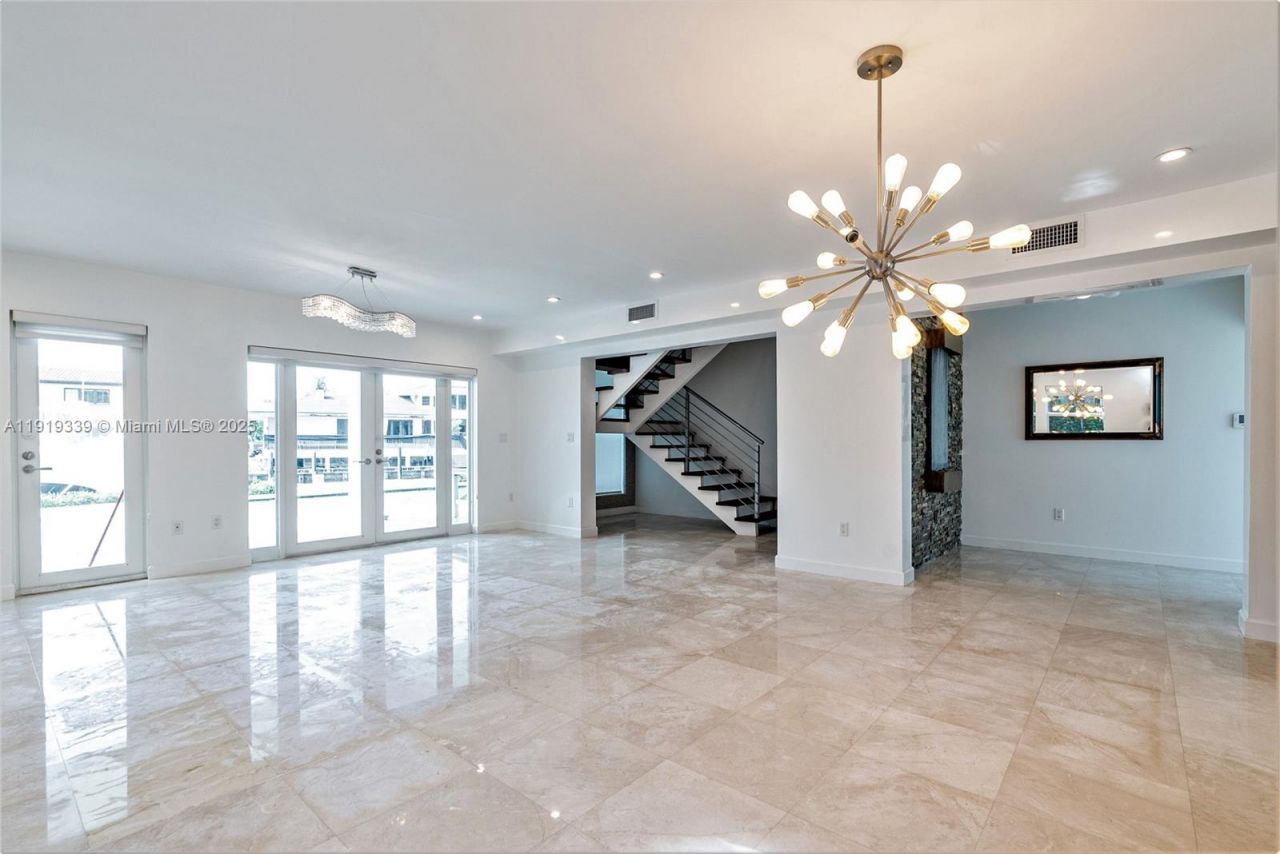 1130 Lugo Ave, Coral Gables, FL 33156 Photo