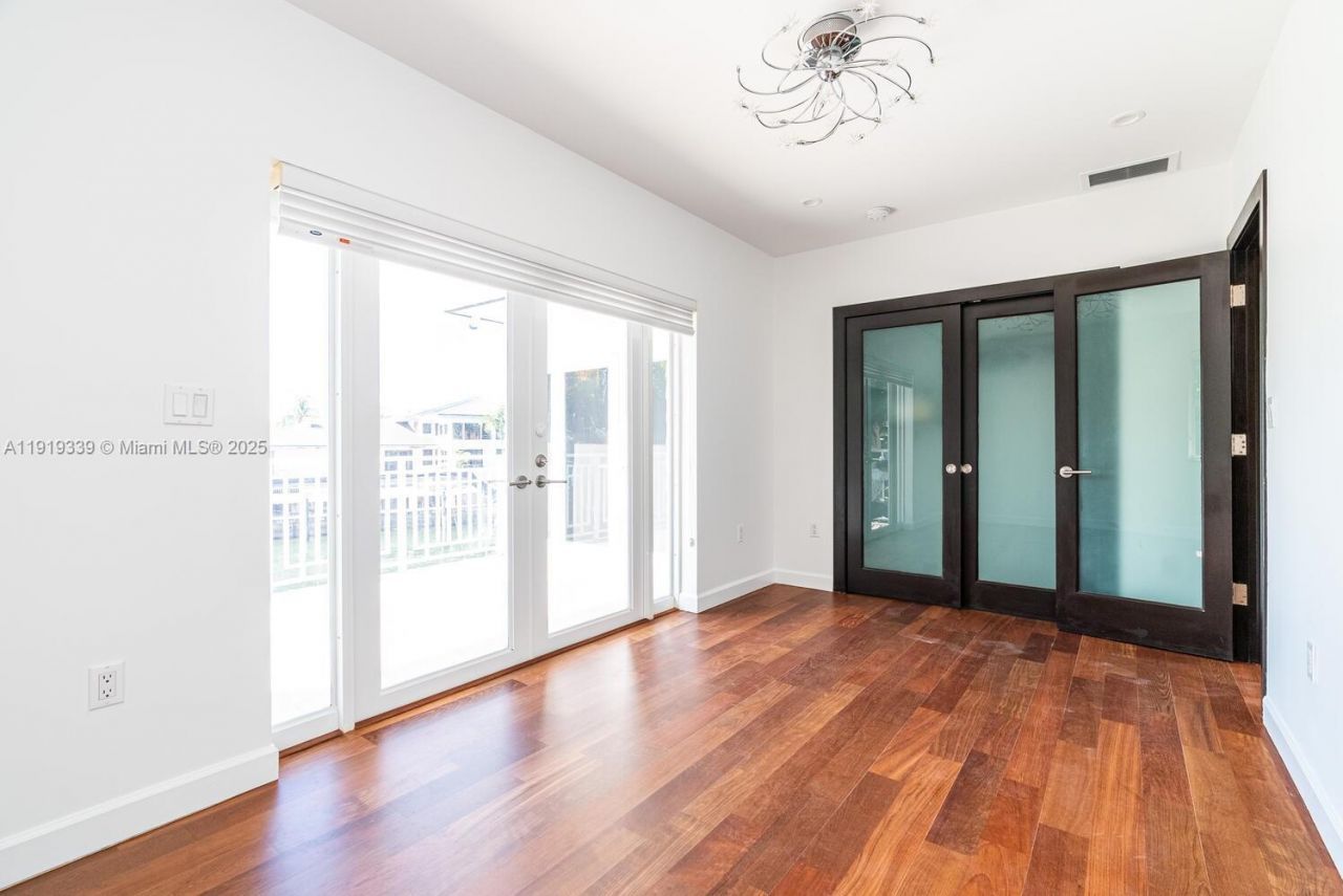 1130 Lugo Ave, Coral Gables, FL 33156 Photo