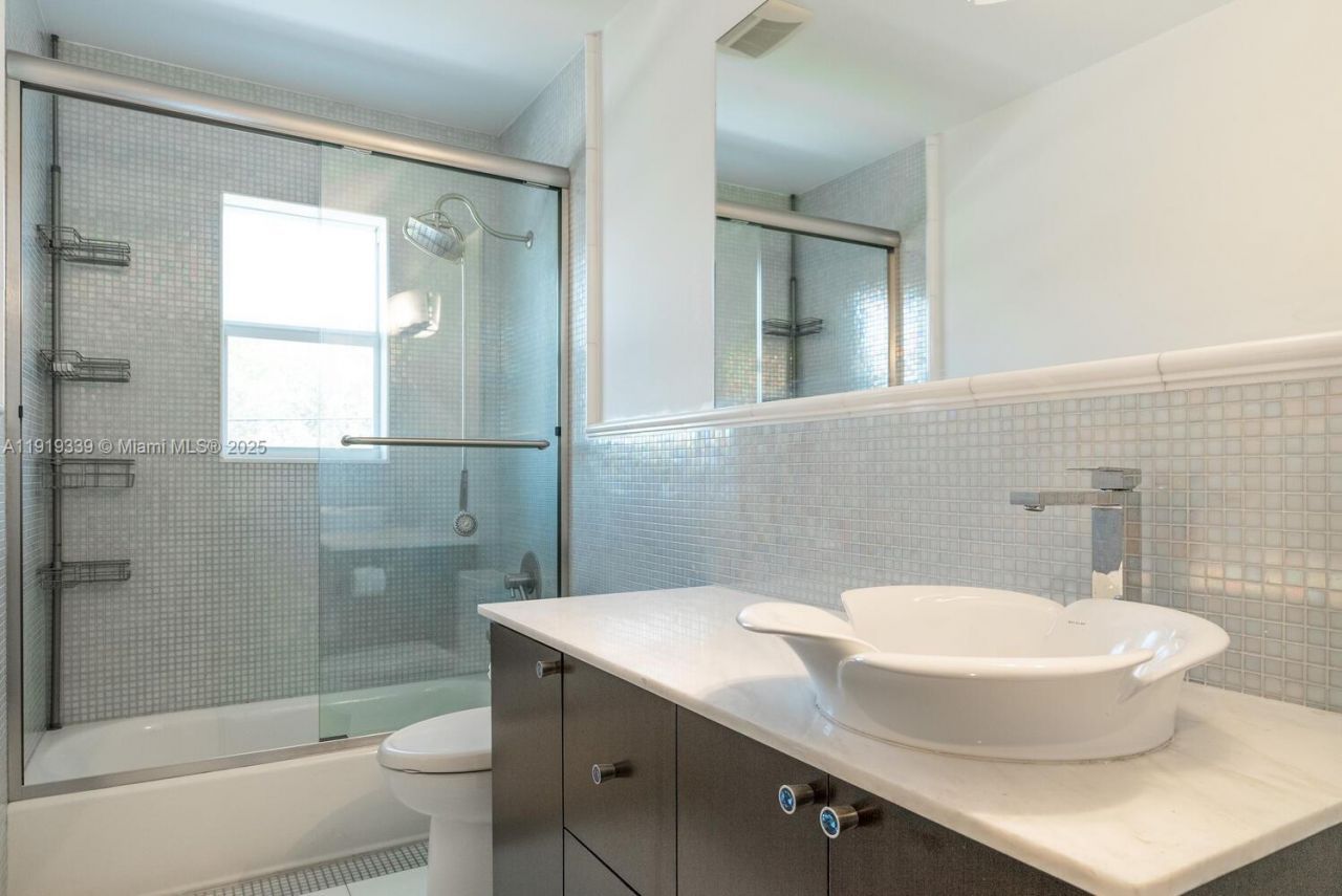 1130 Lugo Ave, Coral Gables, FL 33156 Photo