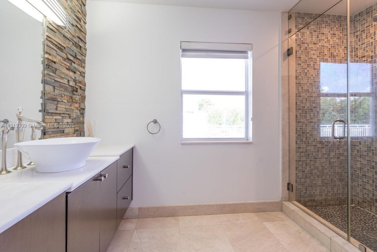 1130 Lugo Ave, Coral Gables, FL 33156 Photo