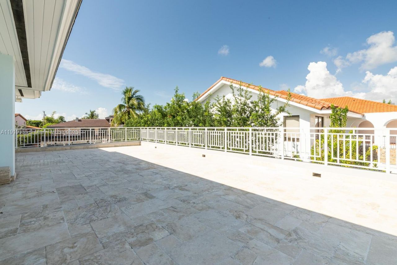 1130 Lugo Ave, Coral Gables, FL 33156 Photo