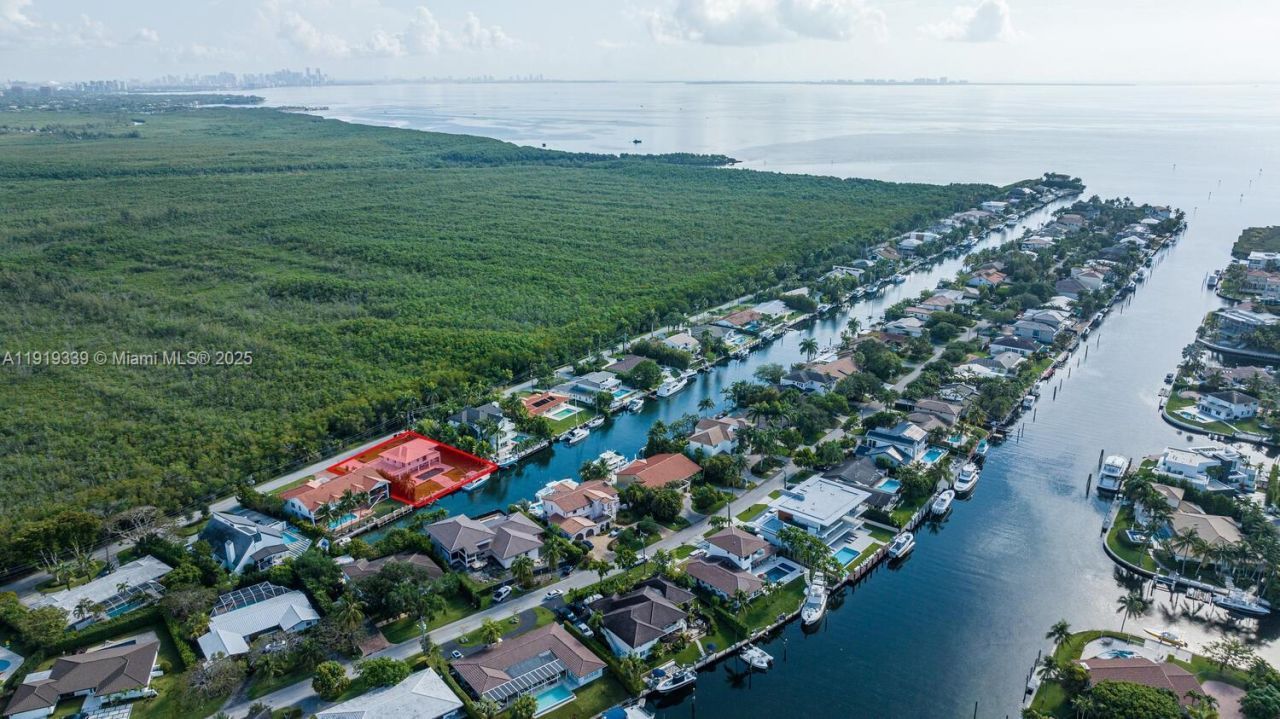 1130 Lugo Ave, Coral Gables, FL 33156 Photo