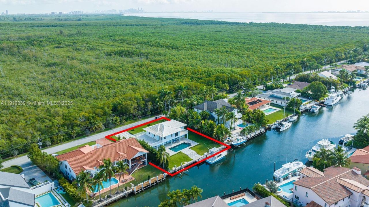 1130 Lugo Ave, Coral Gables, FL 33156 Photo