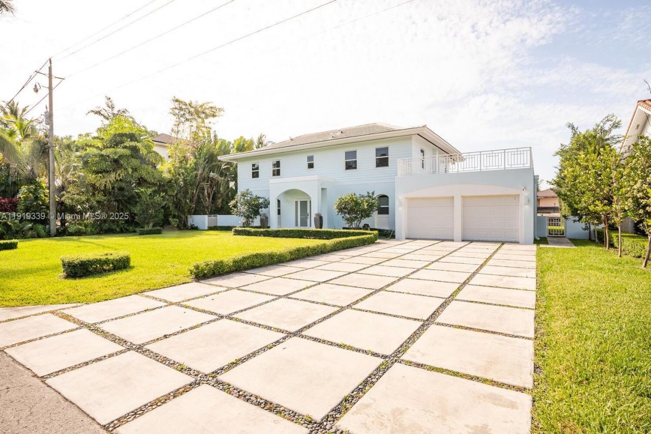 1130 Lugo Ave, Coral Gables, FL 33156 Photo