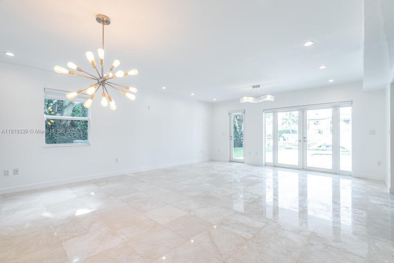 1130 Lugo Ave, Coral Gables, FL 33156 Photo