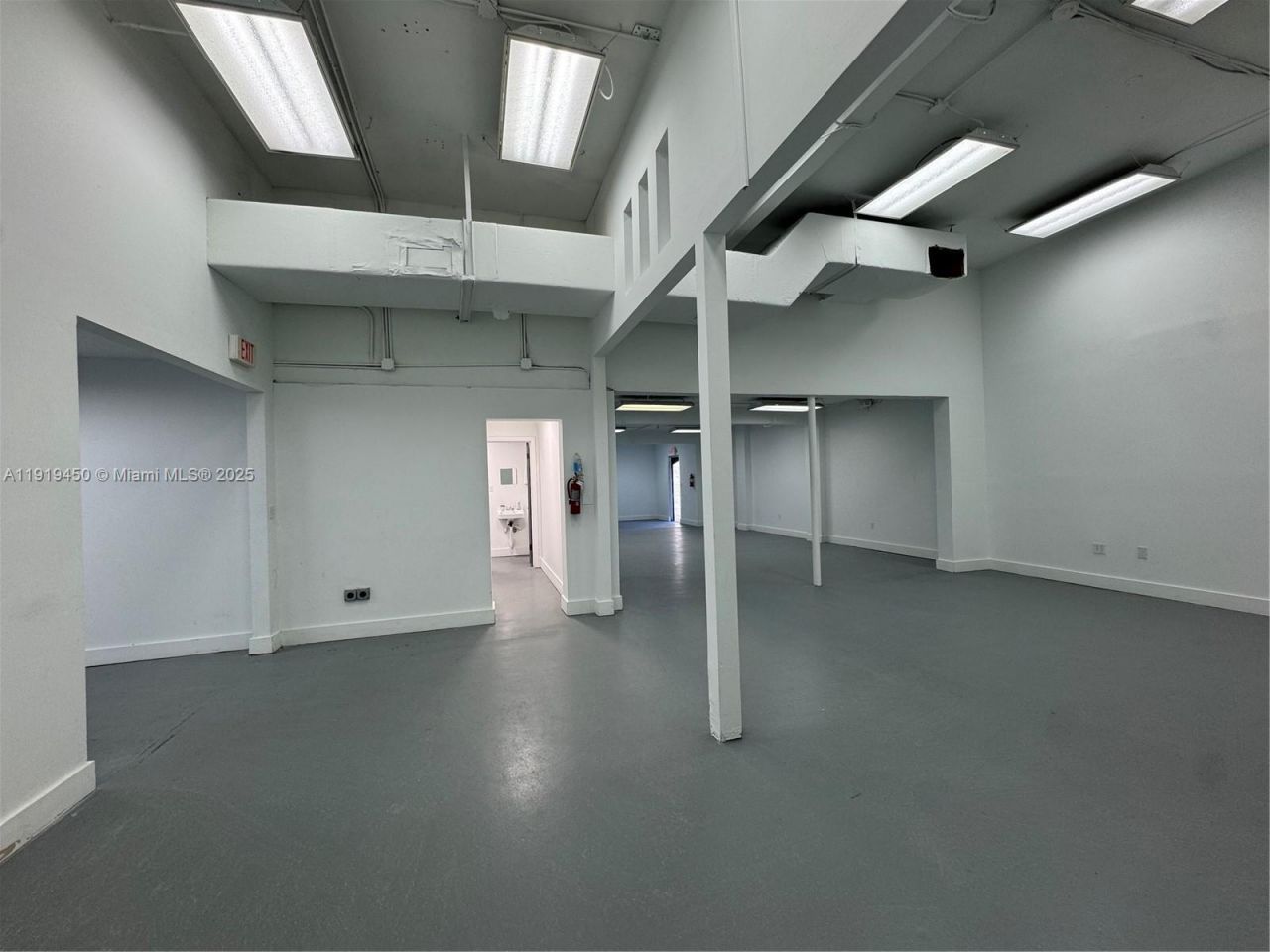 239 NW 26th St, Miami, FL 33127 Photo