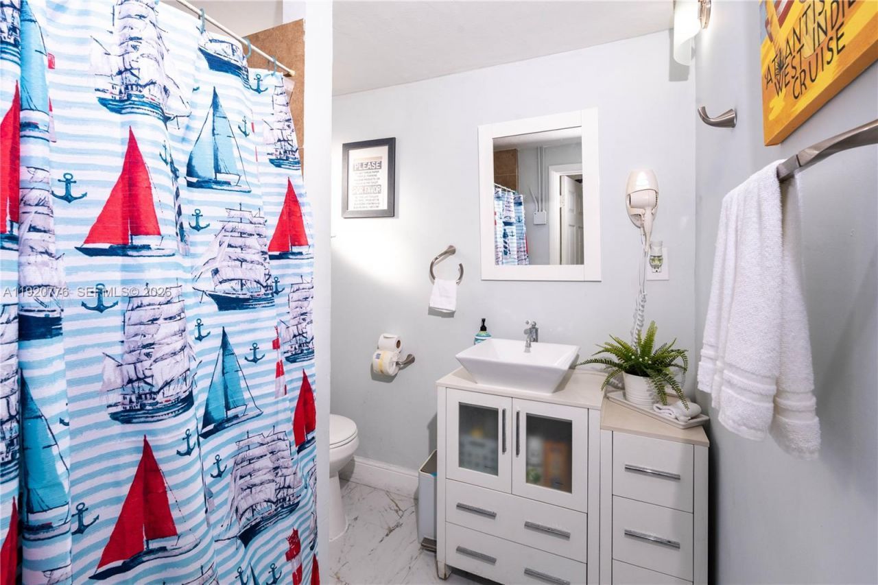 1321 NW 171st St, Miami Gardens, FL 33169 Photo