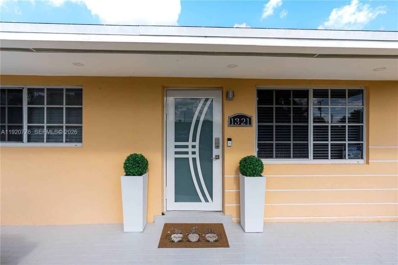 1321 NW 171st St, Miami Gardens, FL 33169 Photo