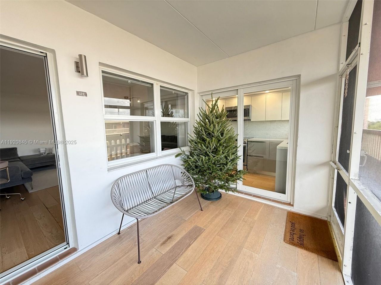 180 NE 12th Ave, Unit 12E, Hallandale Beach, FL 33009 Photo