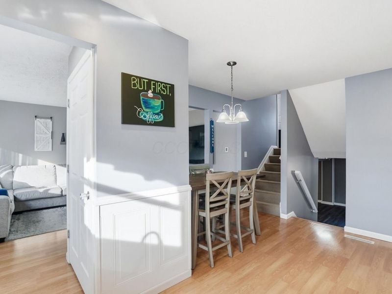 1930 Shallowford Avenue, Columbus, OH 43235 Photo 13