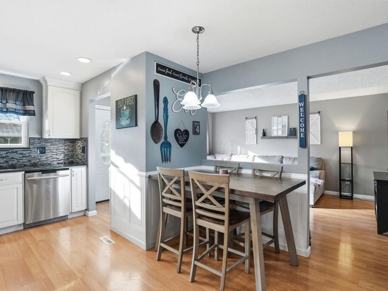 1930 Shallowford Avenue, Columbus, OH 43235 Photo 14