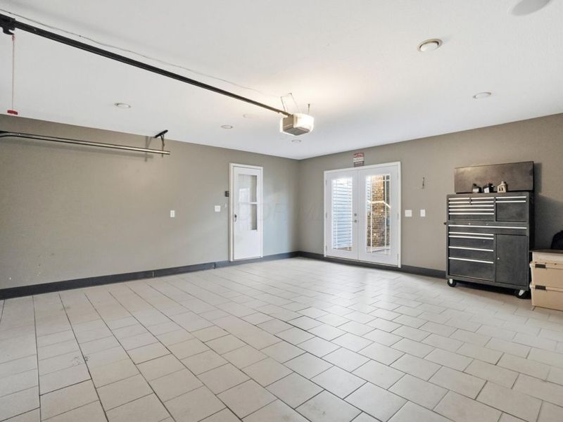 1930 Shallowford Avenue, Columbus, OH 43235 Photo 36