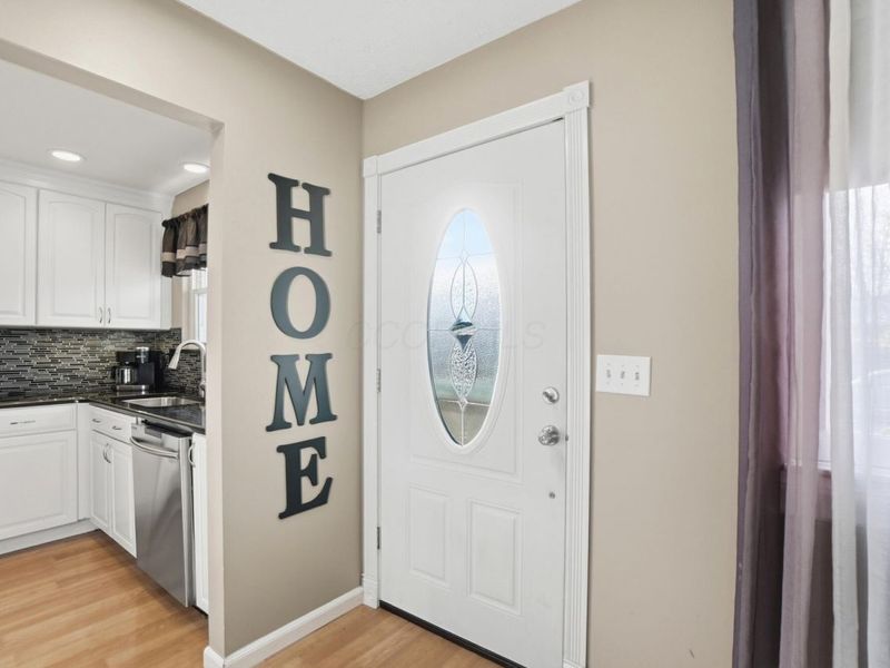 1930 Shallowford Avenue, Columbus, OH 43235 Photo 5