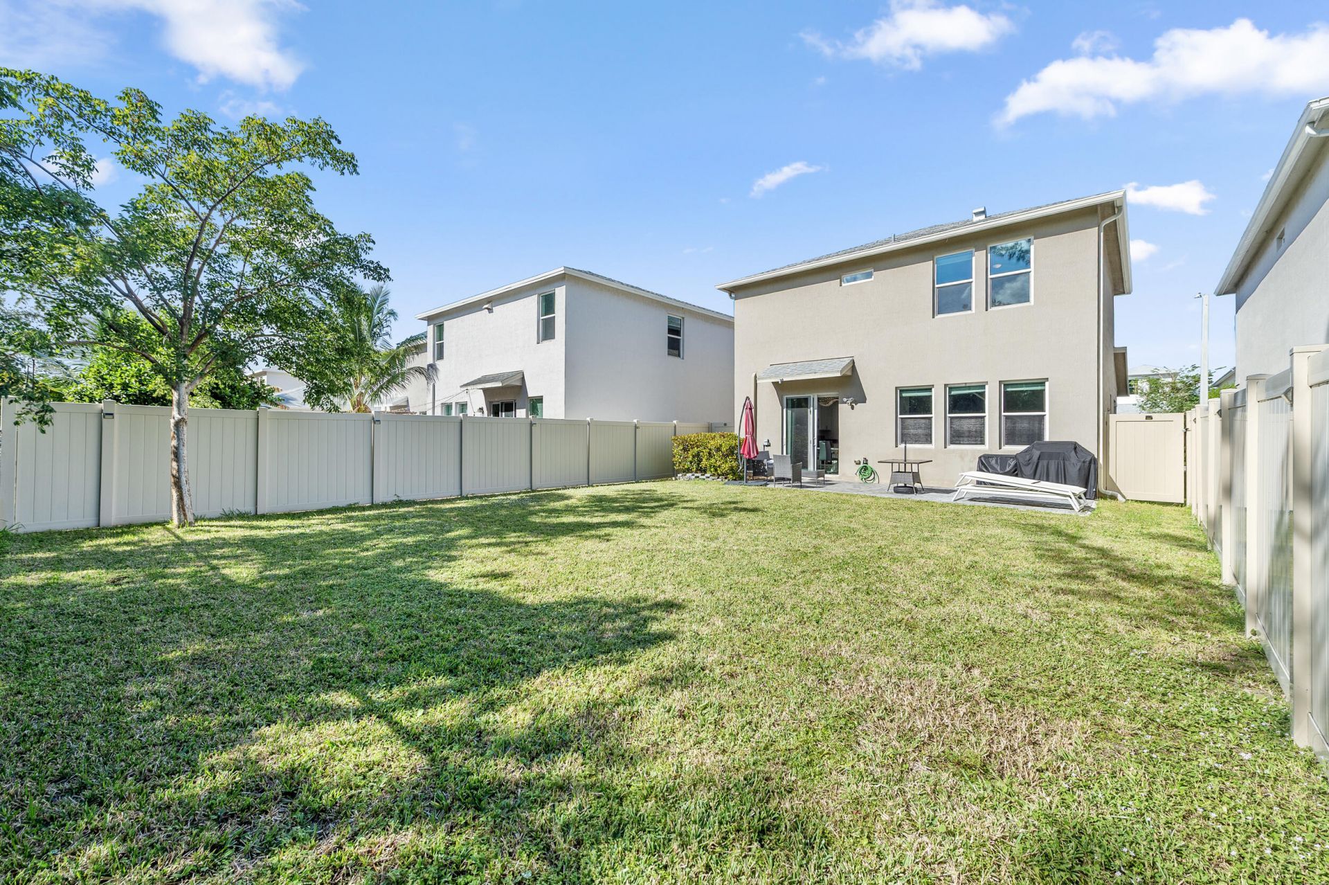 1817 Lake Cove Drive, Lake Worth, FL 33460 Photo