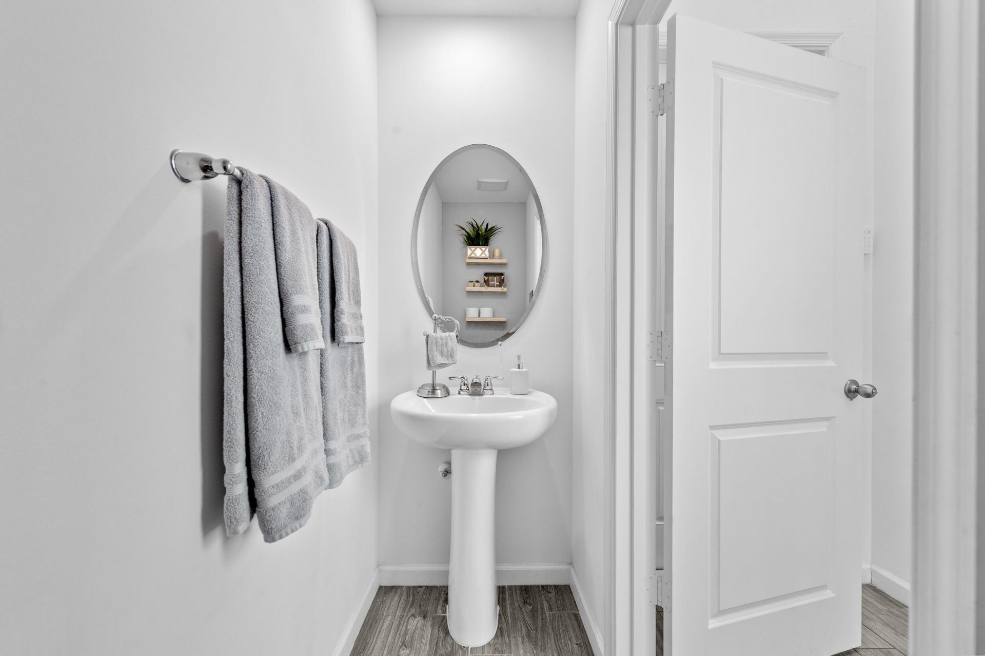 1817 Lake Cove Drive, Lake Worth, FL 33460 Photo