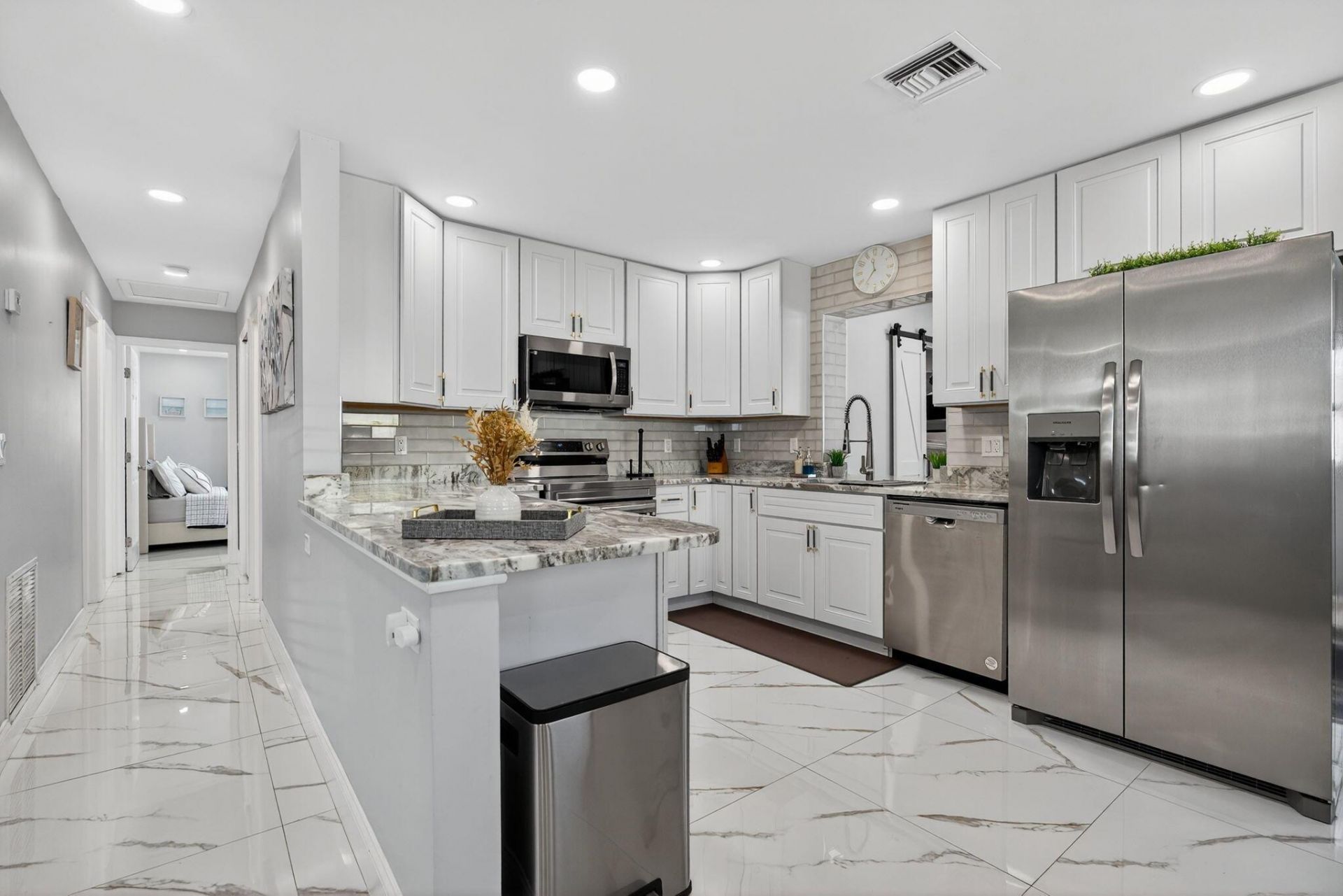 511 Iris Avenue, Palm Beach Gardens, FL 33410 Photo