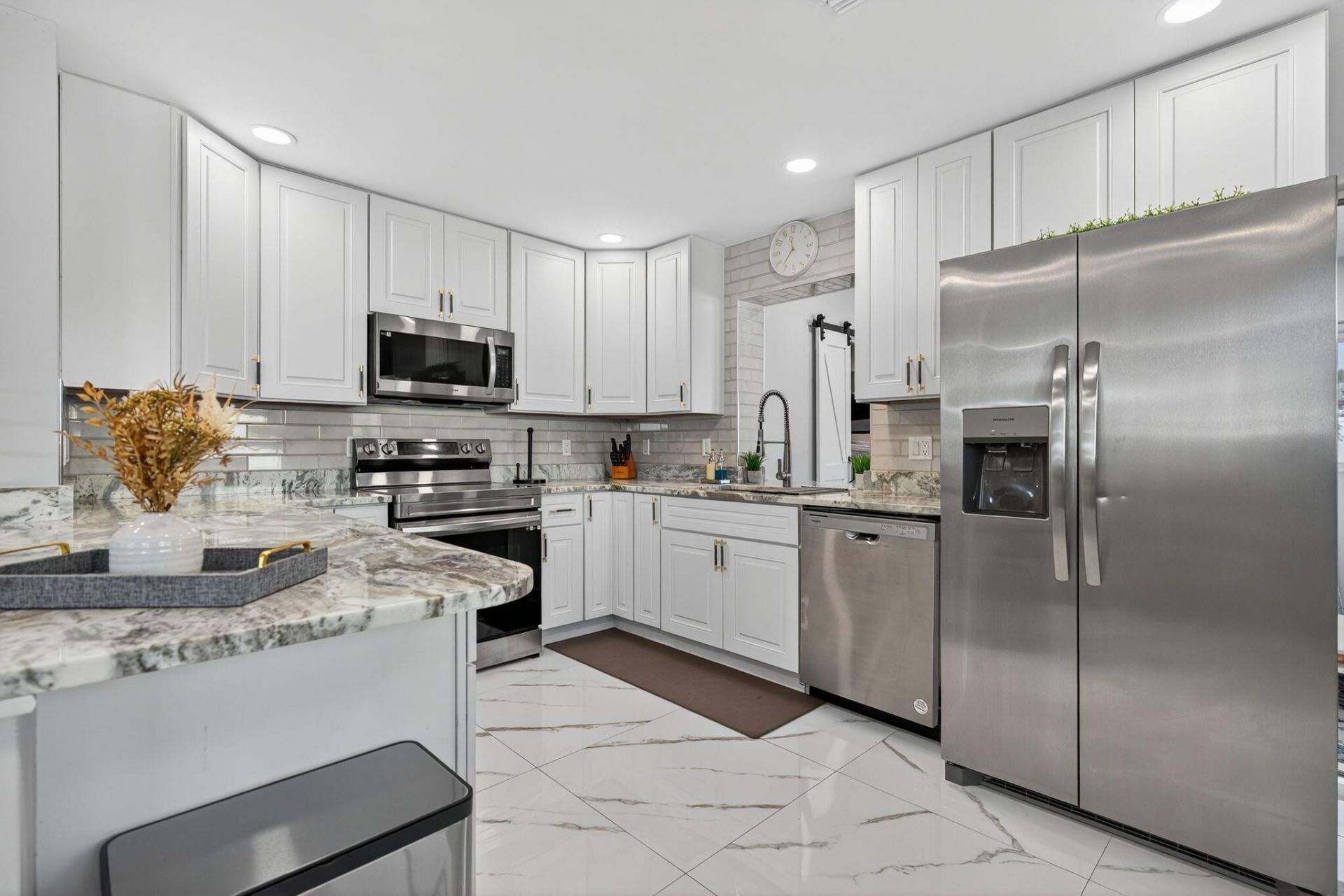 511 Iris Avenue, Palm Beach Gardens, FL 33410 Photo