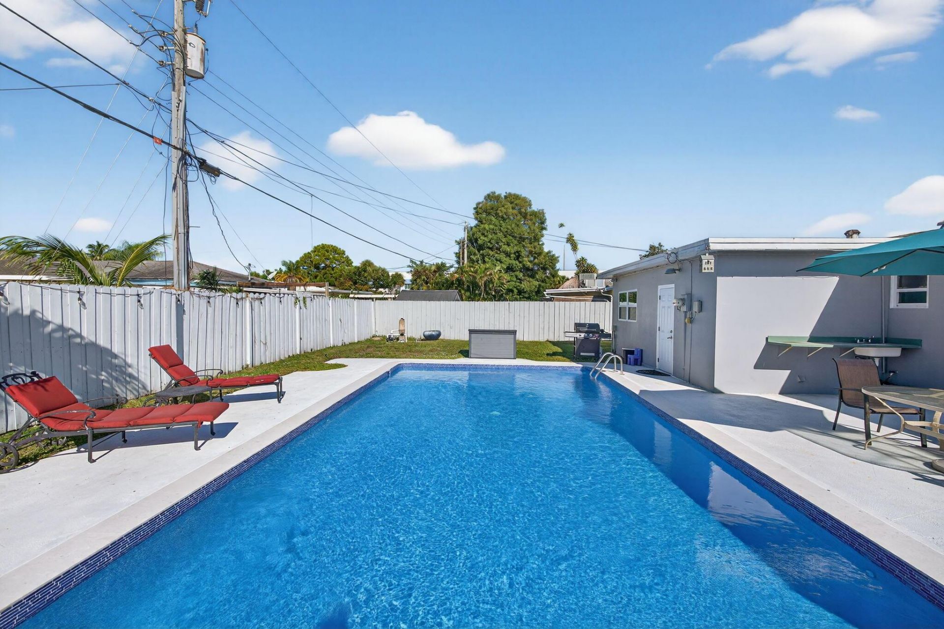 511 Iris Avenue, Palm Beach Gardens, FL 33410 Photo