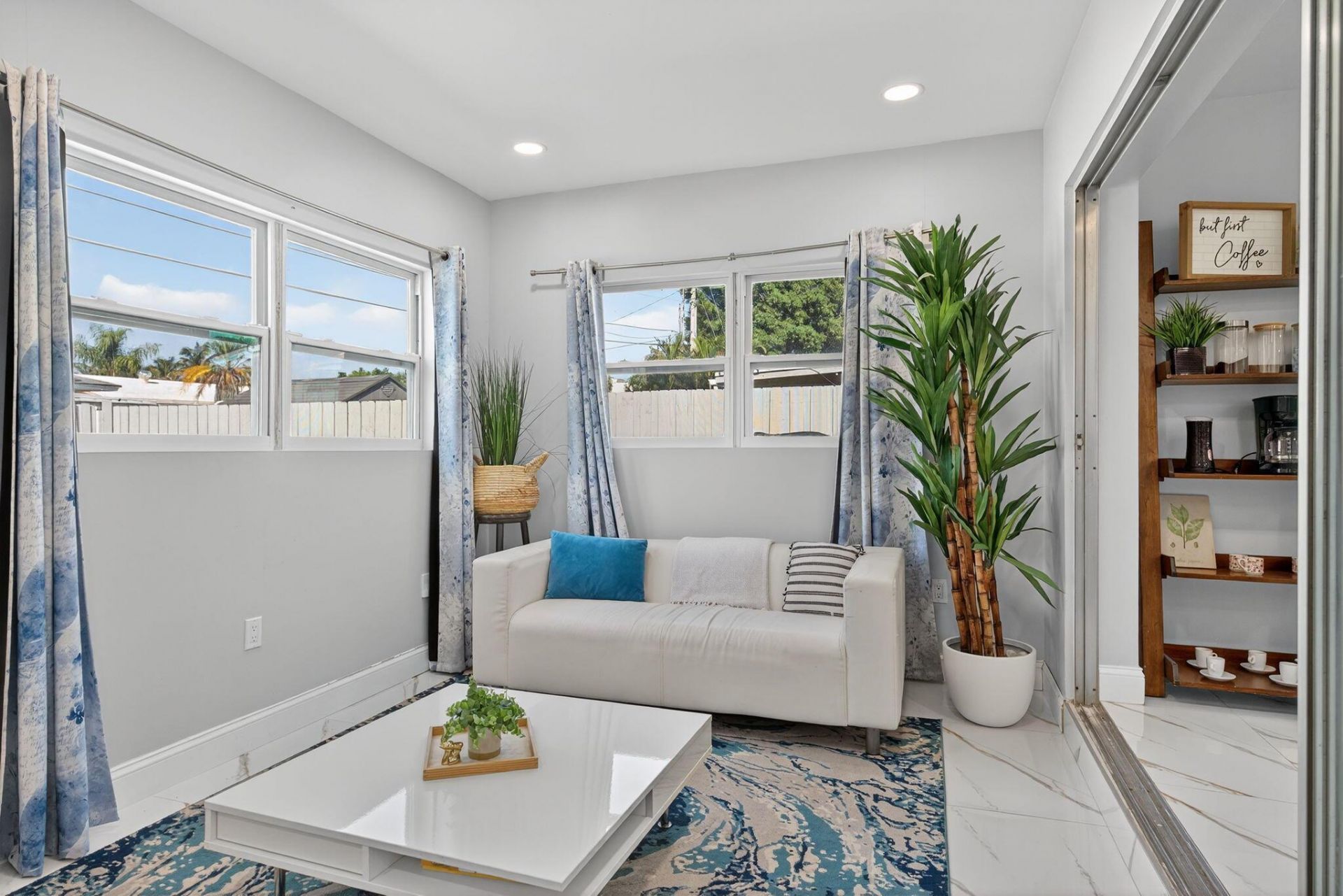 511 Iris Avenue, Palm Beach Gardens, FL 33410 Photo