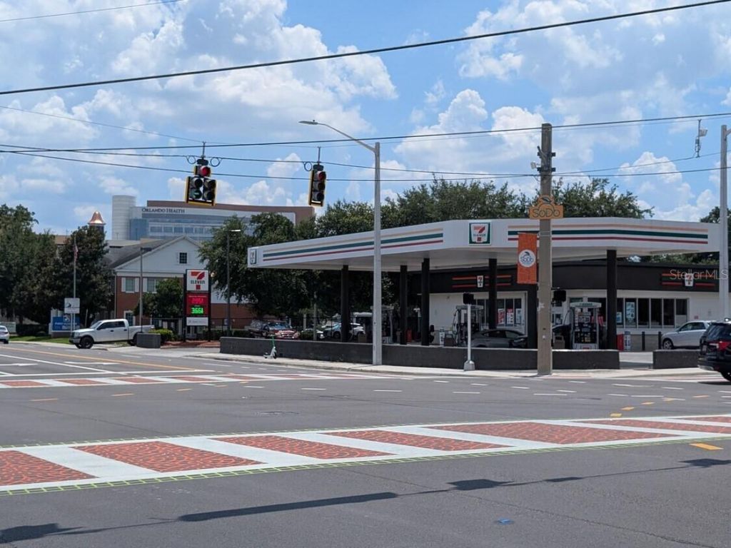 915 S Orange Avenue, Orlando, FL 32806 Photo