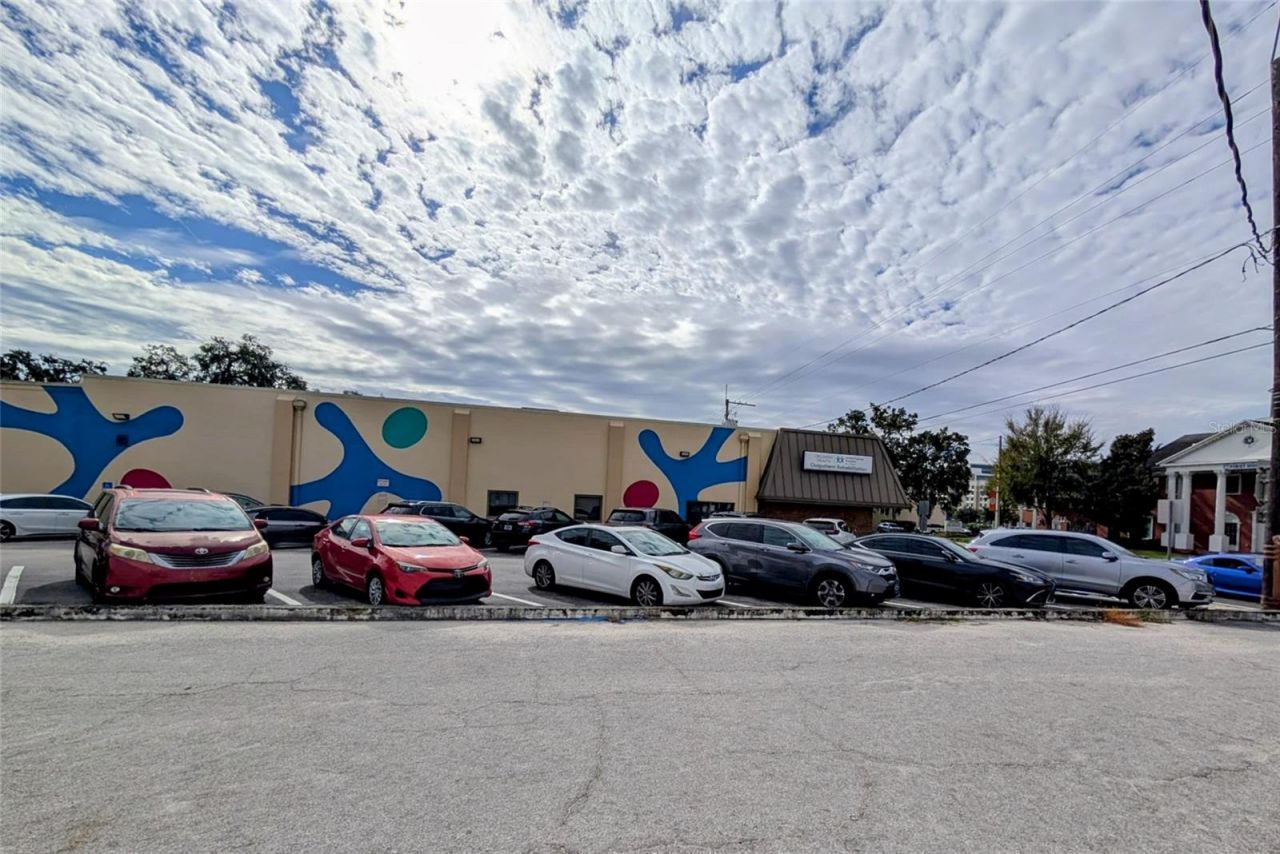 915 S Orange Avenue, Orlando, FL 32806 Photo