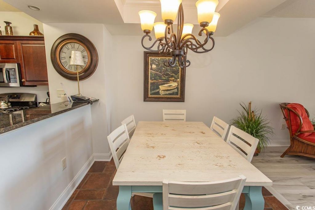 100 North Beach Blvd. Photo 16