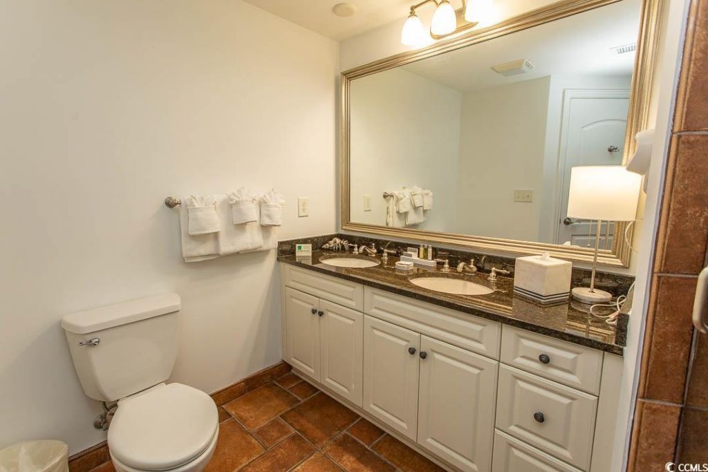 100 North Beach Blvd. Photo 30