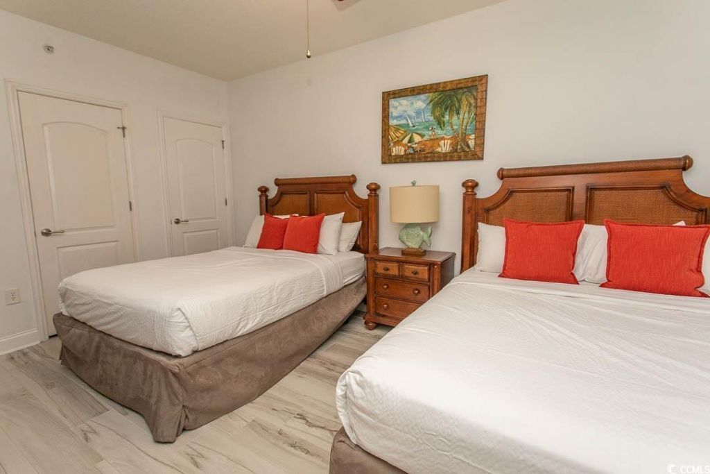 100 North Beach Blvd. Photo 4